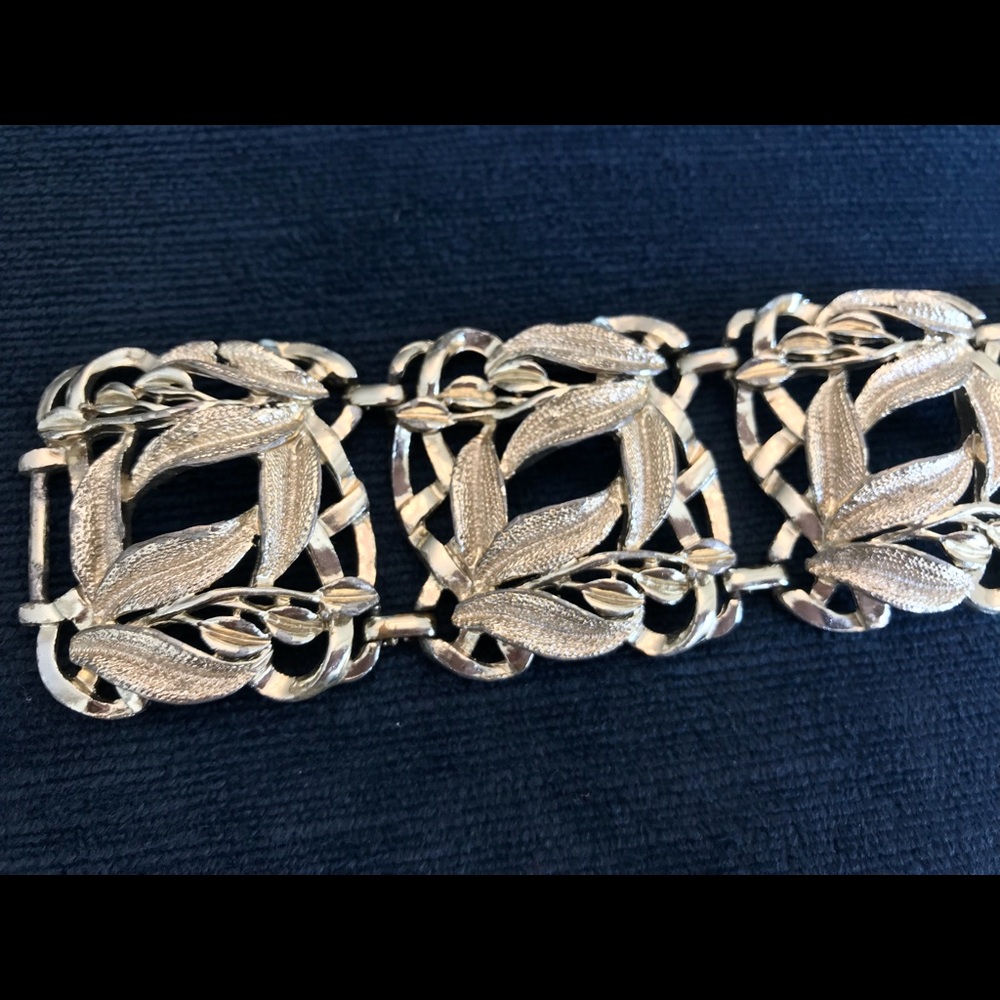 Bracelet - Picture 2 of 7